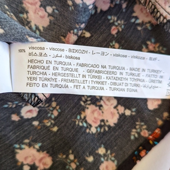 🆕 Zara Floral Long Sleeve Dress with Ruched Panels at Waist- 100% Viscose - Picture 8 of 13